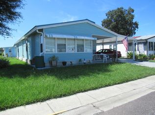 6026 Spring Lake Cir, Zephyrhills, FL 33540