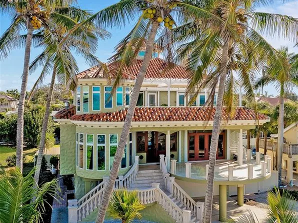 213 The Esplanade S, Venice, FL 34285