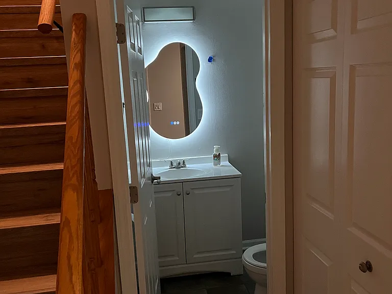 1204 Locust Dr — Photo 13