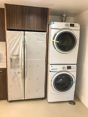 Rented by Project Queens LLC | media 10