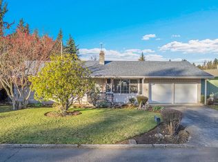 18601 SE Clinton St, Gresham, OR 97030