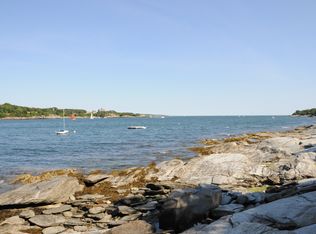 189 Beavertail Rd, Jamestown, RI 02835