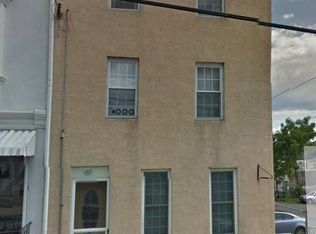 161 Green Ln, Philadelphia, PA 19127