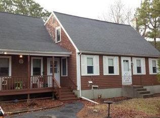 29 Bonney Briar Dr, Plymouth, MA 02360