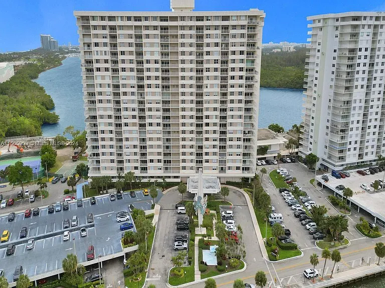 300 Bayview Dr #906 — Photo 79