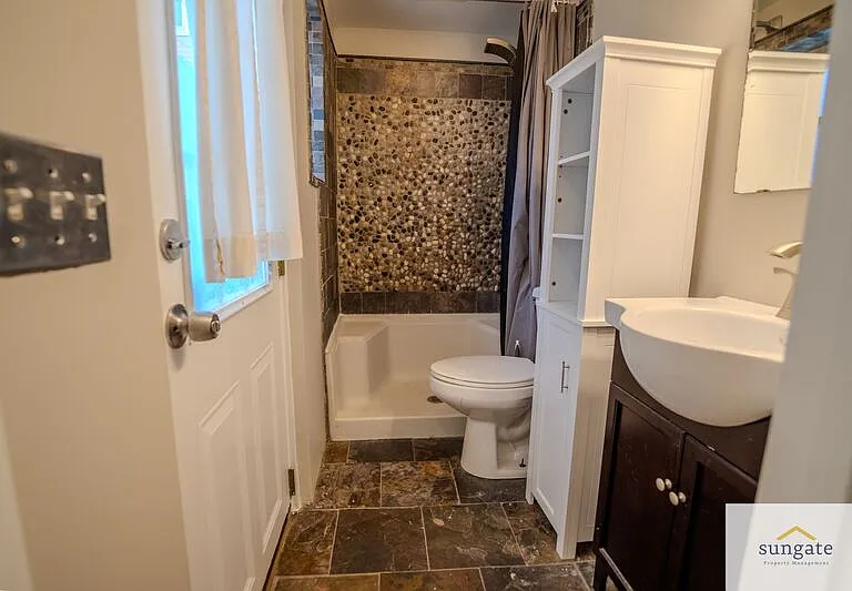 313 S Madeira St — Photo 14