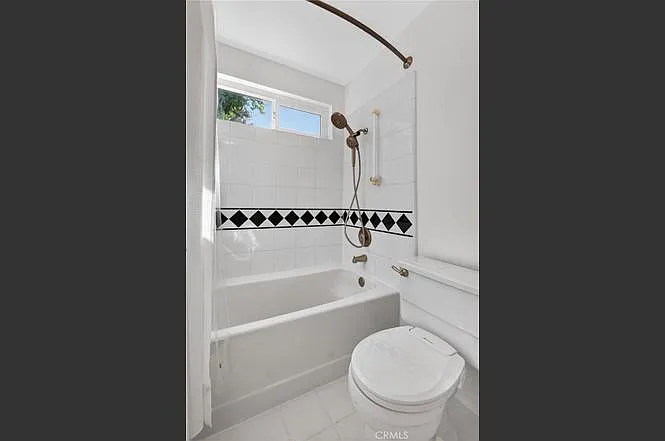 1555 Lynne Ct — Photo 23