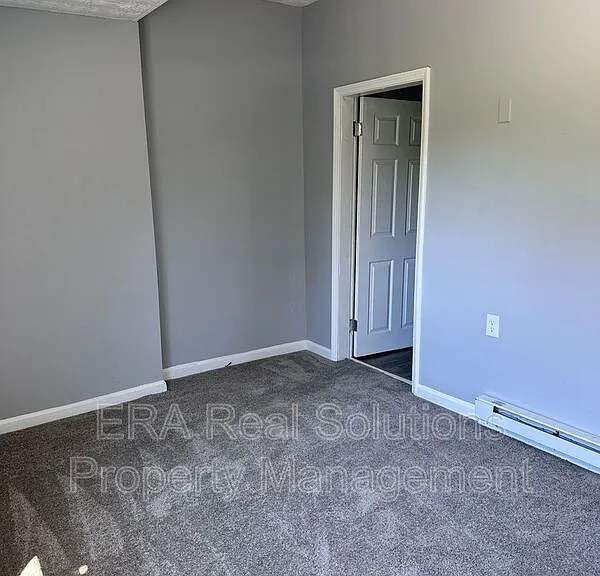 737-773 Bourbon St #737-C — Photo 10