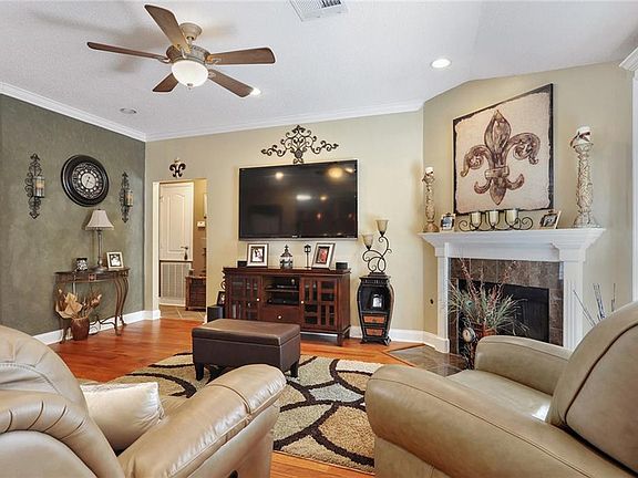 5th image of 4916 Liberty Oaks Dr
