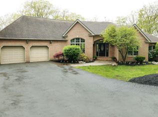 112 Crossridge Ct, Saylorsburg, PA 18353