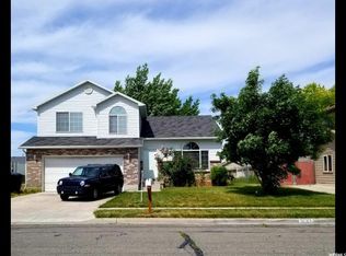 1631 N 2225 W, Clinton, UT 84015