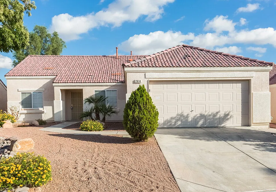 2614 Tropical Sands Ave