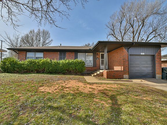 2nd image of 2105 Carpenter Dr