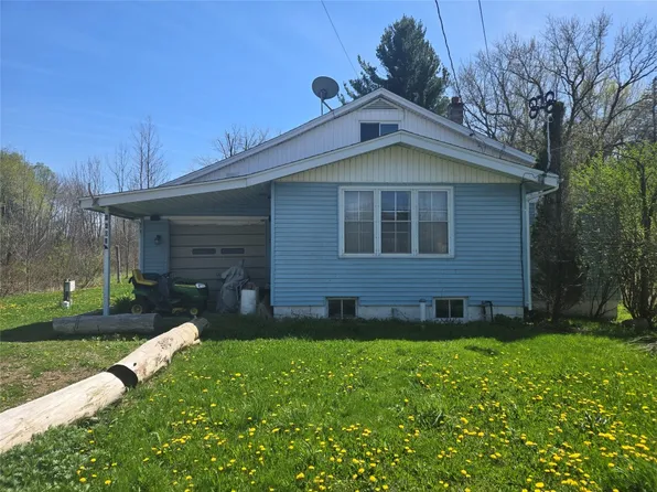 9400 Wattsburg Rd, Erie, PA 16509