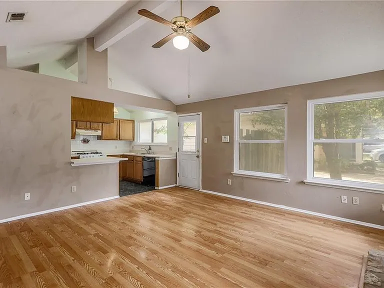 16821 Whitebrush Loop — Photo 7
