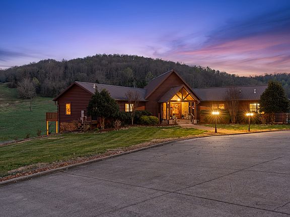 69th image of 2063 Kennedy Creek Rd