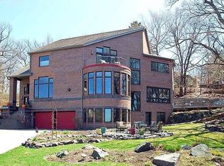 1484 Lametti Ln, Arden Hills, MN 55112