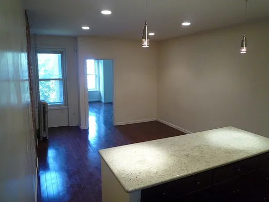 Rented by Urban Ambiance | media 11