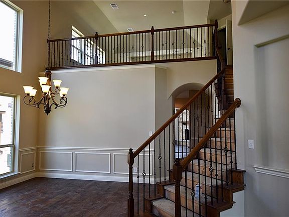 3rd image of 12022 Brownwood Dr