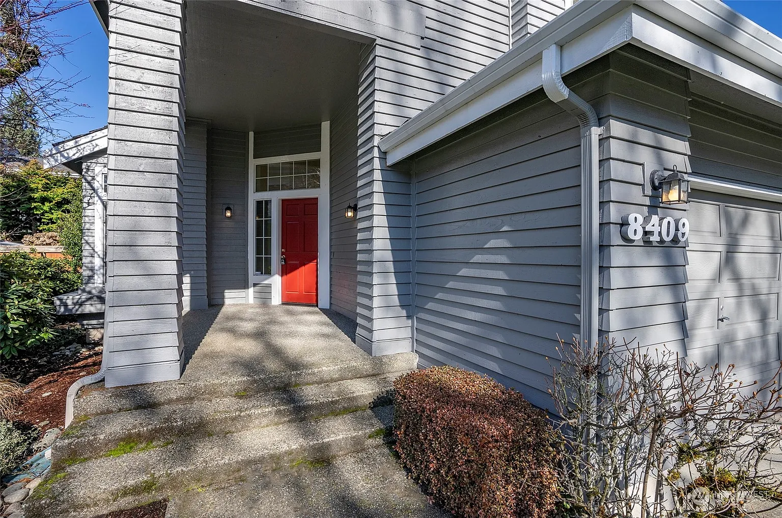 8409 62nd Street W photo 1