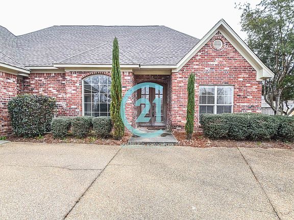 3rd image of 101 Bear Creek Ct