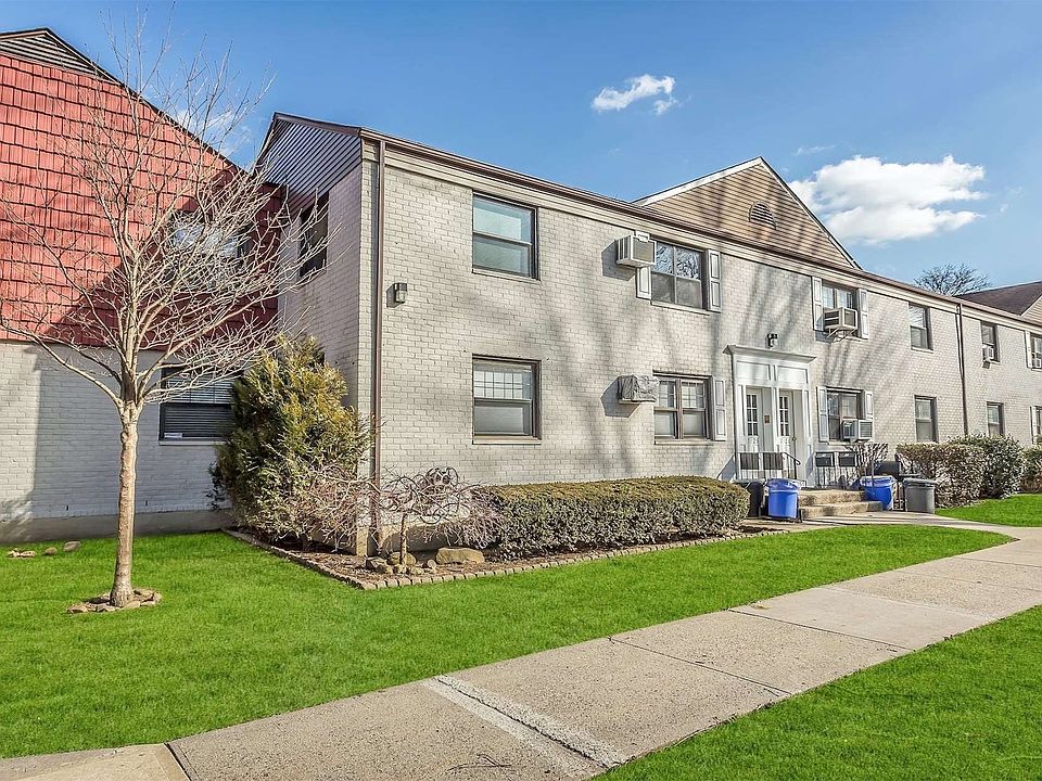 1st image of 137-28 68th Dr APT A