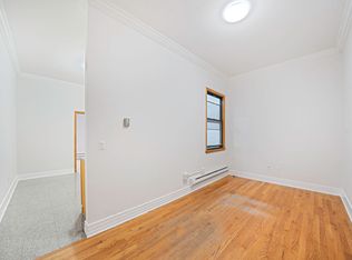 42 N Village Ave APT 3, Rockville Centre, NY 11570