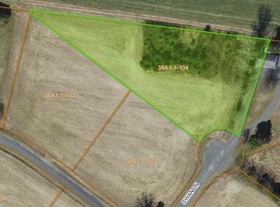 104 Swan Dr, Machipongo, VA 23405