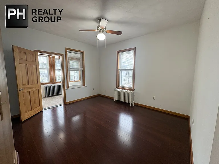 573 Shirley St #2 — Photo 5