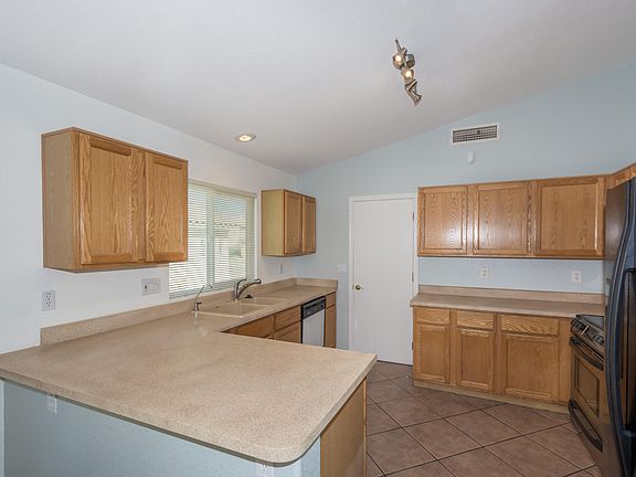 5th image of 2667 W Mystic Mountain Dr