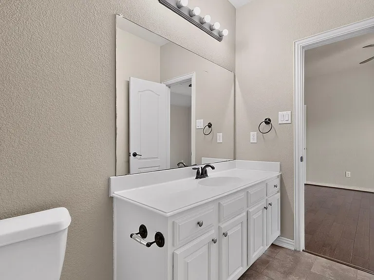 475 Fenwick Dr — Photo 21