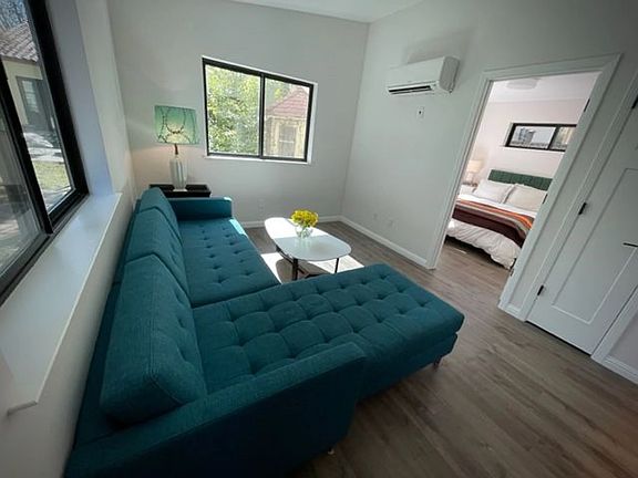 2nd image of 1008 Carolyn Ave #B