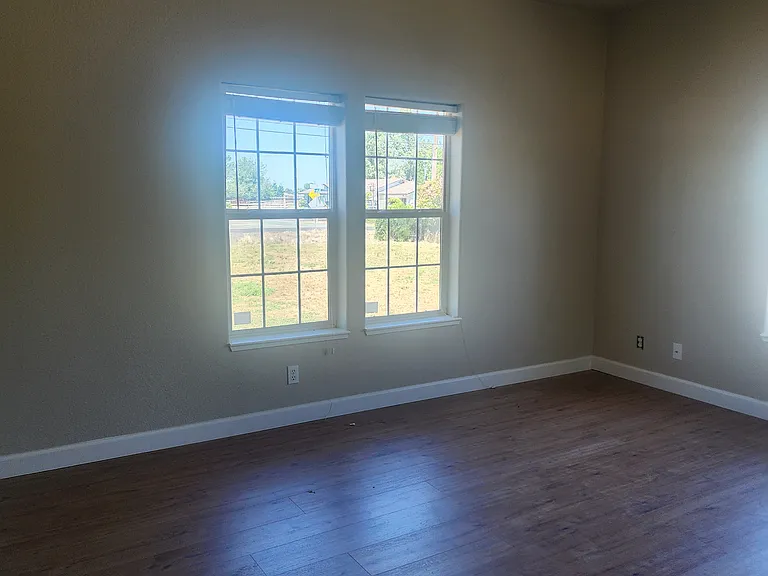 16700 N Tretheway Rd — Photo 11