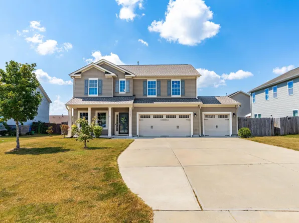 1304 Ivey Grove Ct, Fuquay Varina, NC 27526