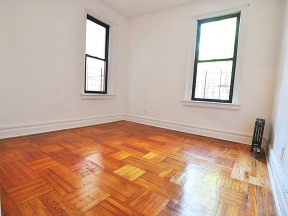 2nd image of 616 W 207th St APT 1D