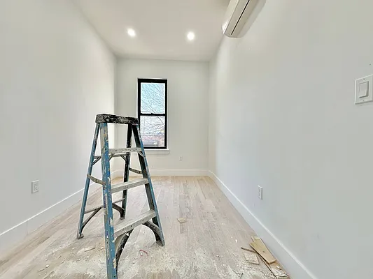 Rented by Doorway NYC, LLC | media 11