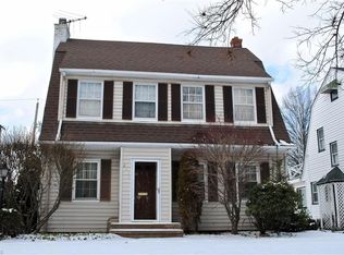 2968 Ripley Rd, Cleveland, OH 44120