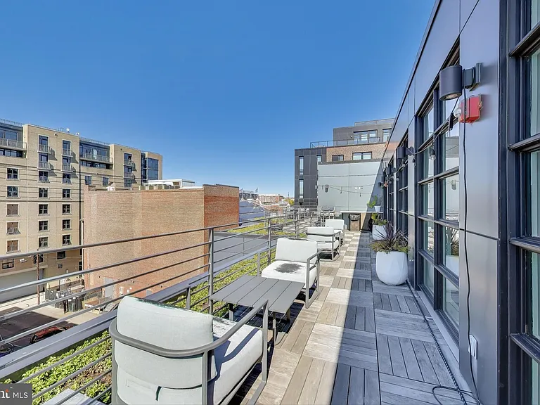 1827 Wiltberger St NW #402 — Photo 35