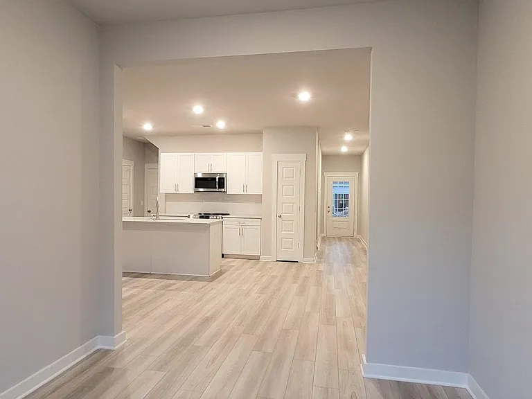 1706 Manuka Ln — Photo 10