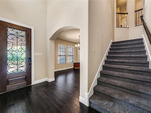 4th image of 442 Needham Dr