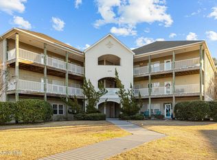 200 Lighthouse Ln APT B1, Cedar Point, NC 28584