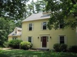 186 Cranberry Dr, Halifax, MA 02338