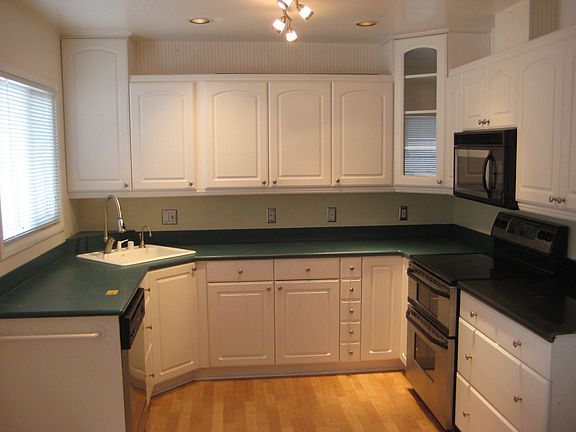 5th image of 1127 Fernside St