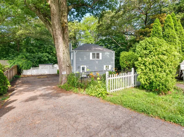 194 Frederick Street, Cortlandt Manor, NY 10567