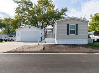 1247 12th St, Bloomington, IL 61704