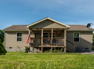 44442 Midland Trl, Rainelle, WV 25962