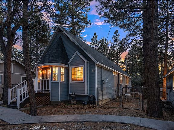 3rd image of 364 Leonard Ln