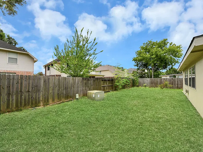 4235 Custer Creek Dr — Photo 6