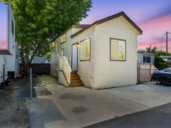 1651 S Cherokee Ln Space 8, Lodi, CA 95240