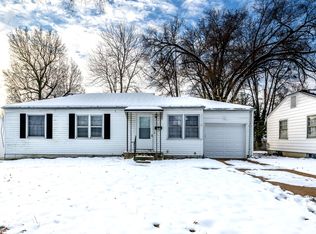 1426 Akron Dr, Saint Louis, MO 63137